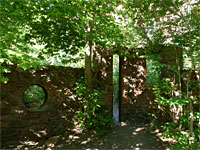 Walls of Mayhew Lodge