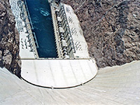 Power plants below the dam