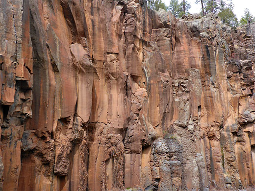 Vertical cliffs of columnar basalt