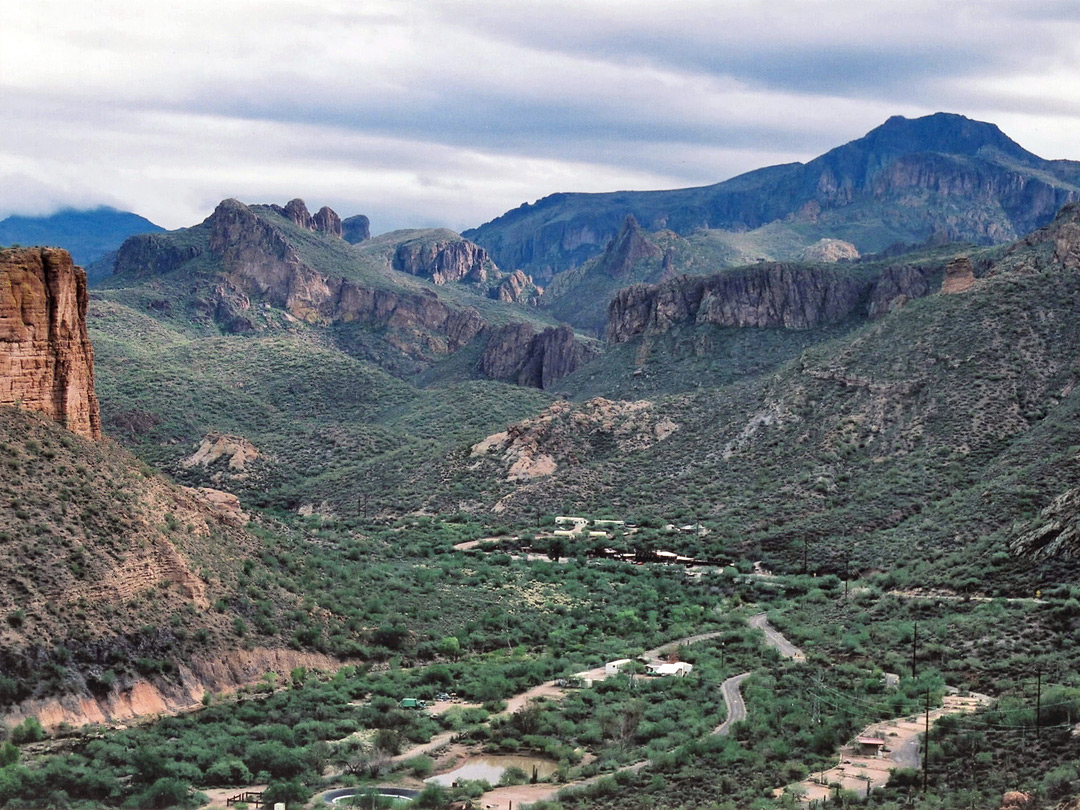 The Apache Trail; view east towards Tortilla Flat