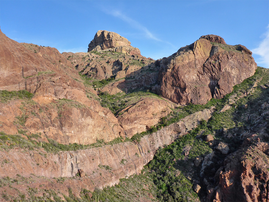 Cliffs above Boulder Canyon