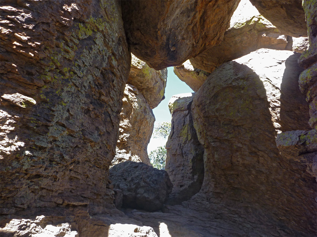Passage through the grotto