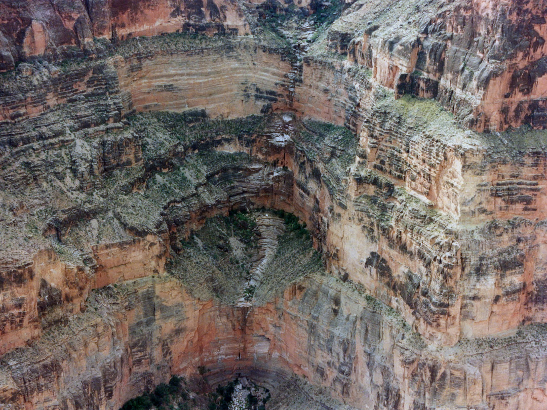 Rock layers near Lava Falls