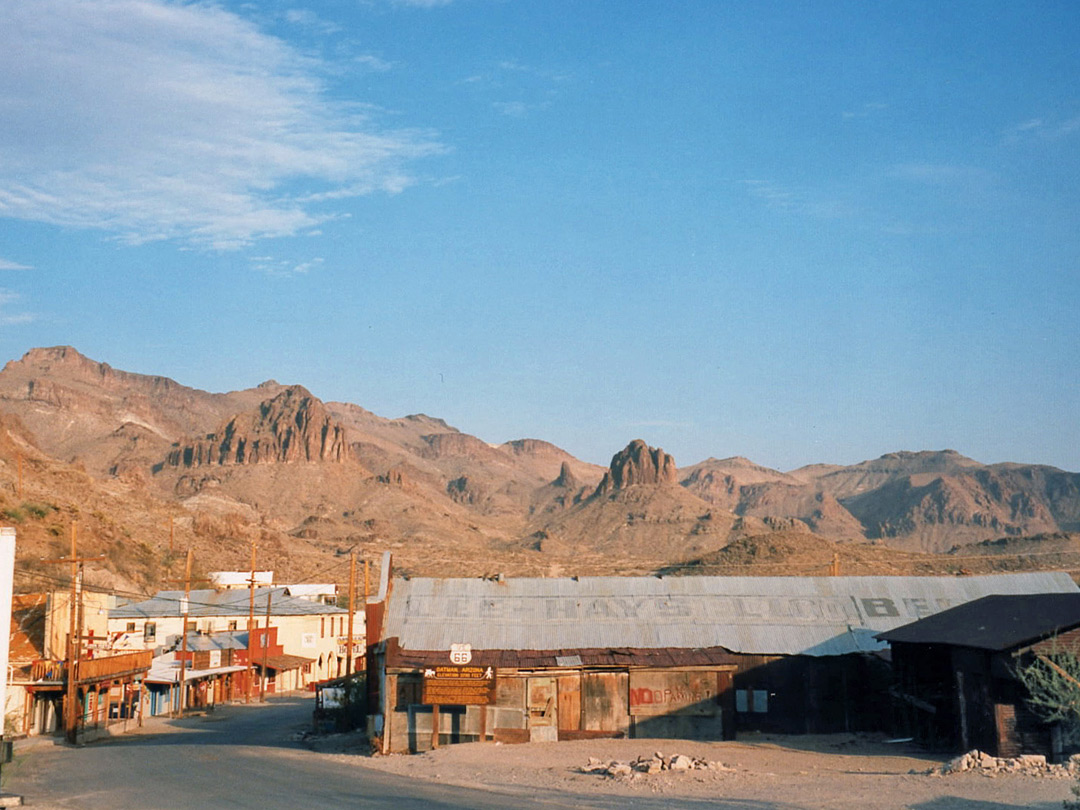 Wide view over Oatman
