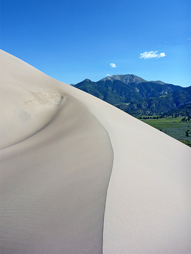Sand ridge