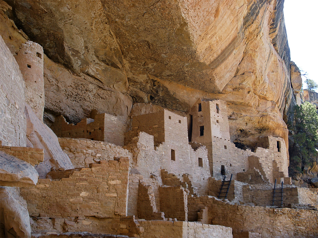 Towers in Cliff Palace