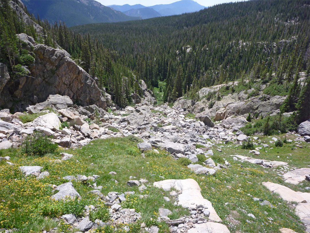 Ravine below the Spectacle Lakes