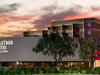 DoubleTree Suites by Hilton Hotel Phoenix