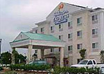 Holiday Inn Express Hotel & Suites Six Flags West - Bourne