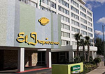 Holiday Inn El Tropicano Riverwalk