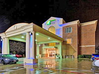 Holiday Inn Express Hotel & Suites San Antonio-South