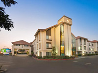 Holiday Inn Express Hotel & Suites Santa Clara-Silicon Valley