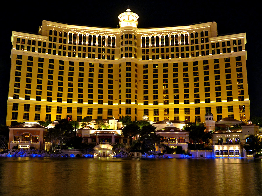 Lake in front of the casino