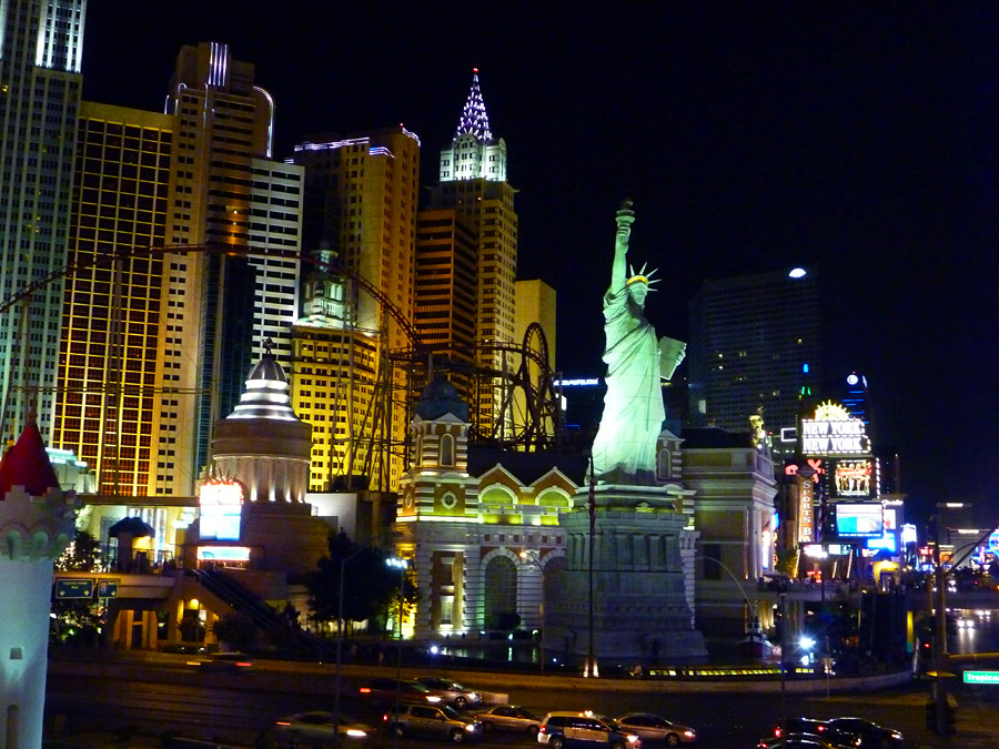 What casinos have roller coasters in Las Vegas?