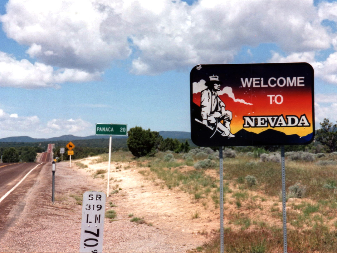 Welcome sign, NV 319