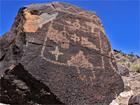 Boulder with petroglyphs