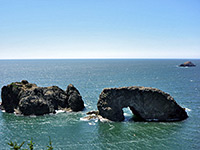Arch Rock and the Pacific Ocean