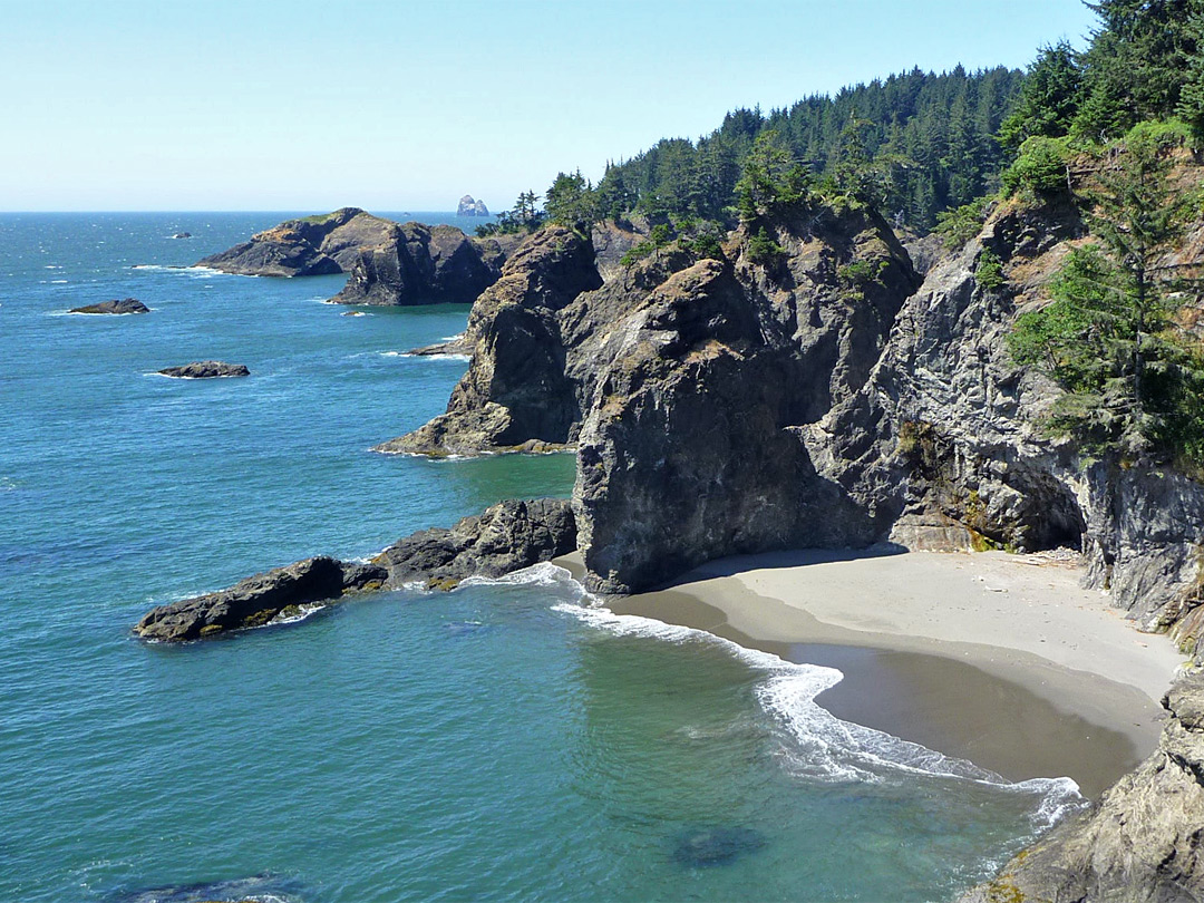 Sandy beach near Thunder Rock Cove