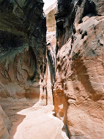 Photographs of Blue Pool Wash