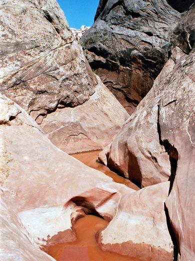 Photographs of Ding and Dang Canyons