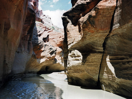 Bend in the Paria River canyon