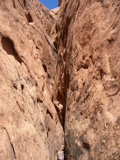 Thin narrows in Trail Canyon