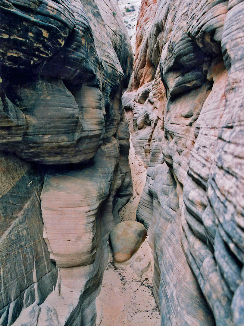 A side canyon