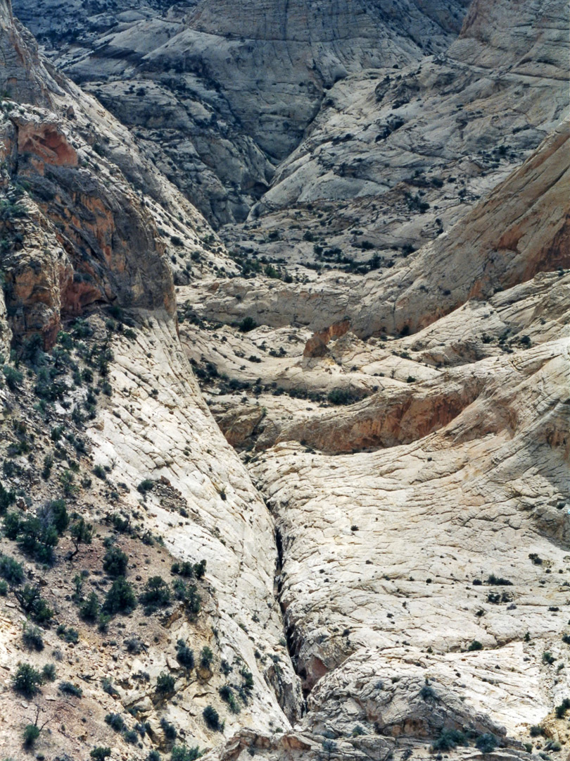 Sandstone basin