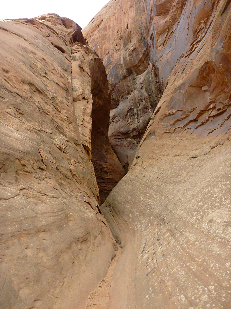 Rocky passageway