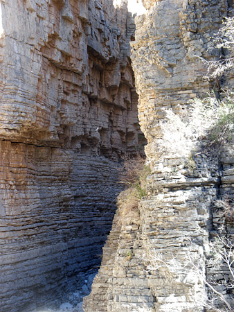 Thin rock layers