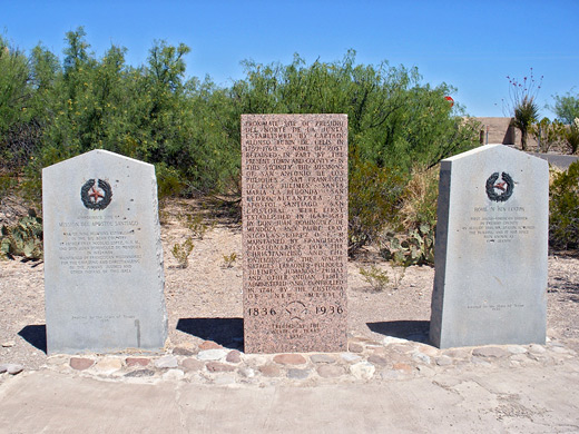 Memorials at Fort Leaton