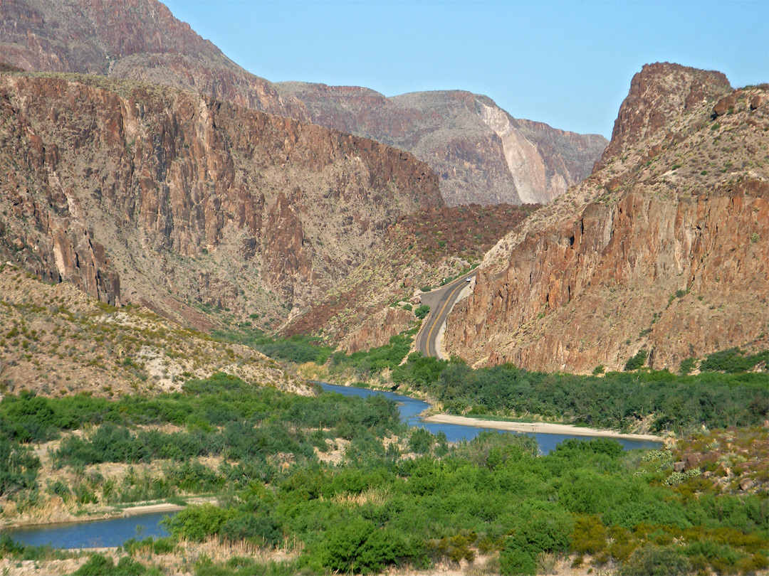 Steep hills along FM 170