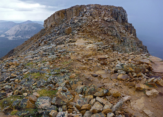 Boulders and cliffs around the summit
