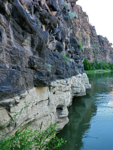 Green River cliffs