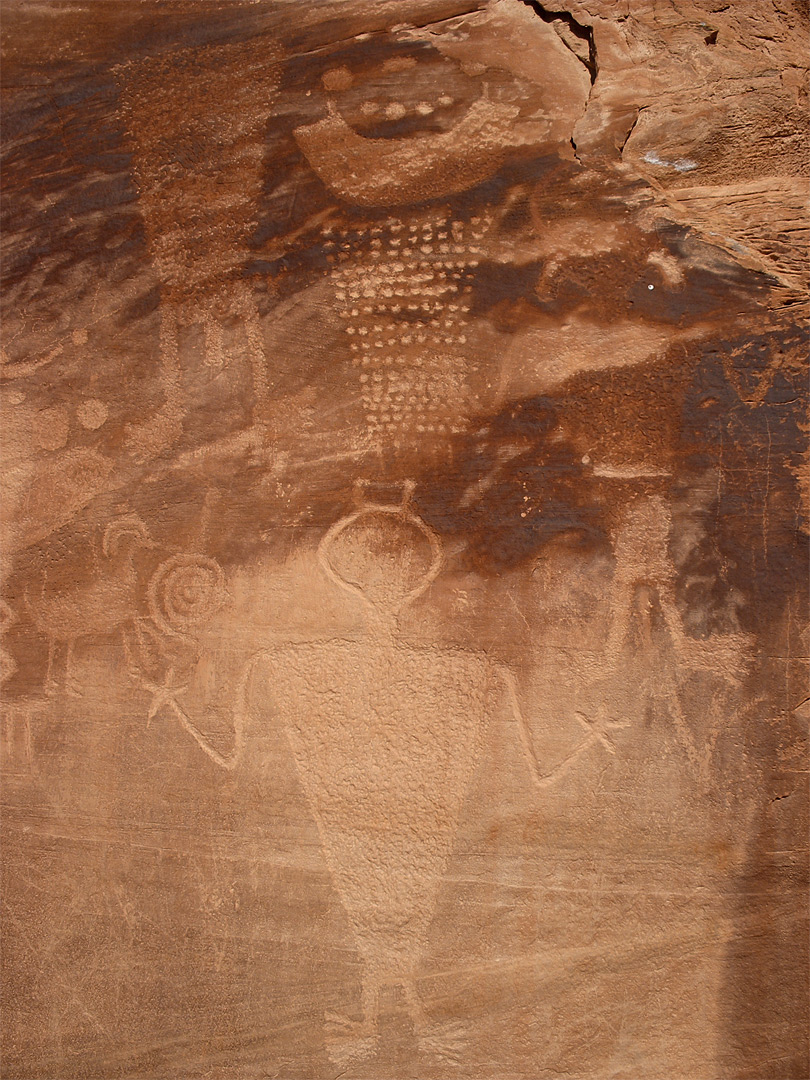 Petroglyphs near Cub Creek