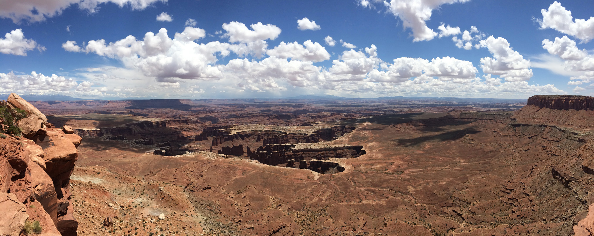 Edge of Monument Basin, from Grand View Point