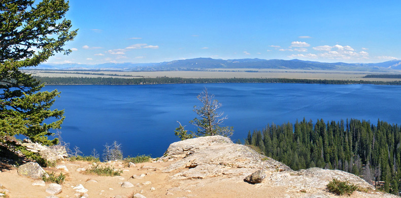 View of Jenny Lake from Inspiration Point