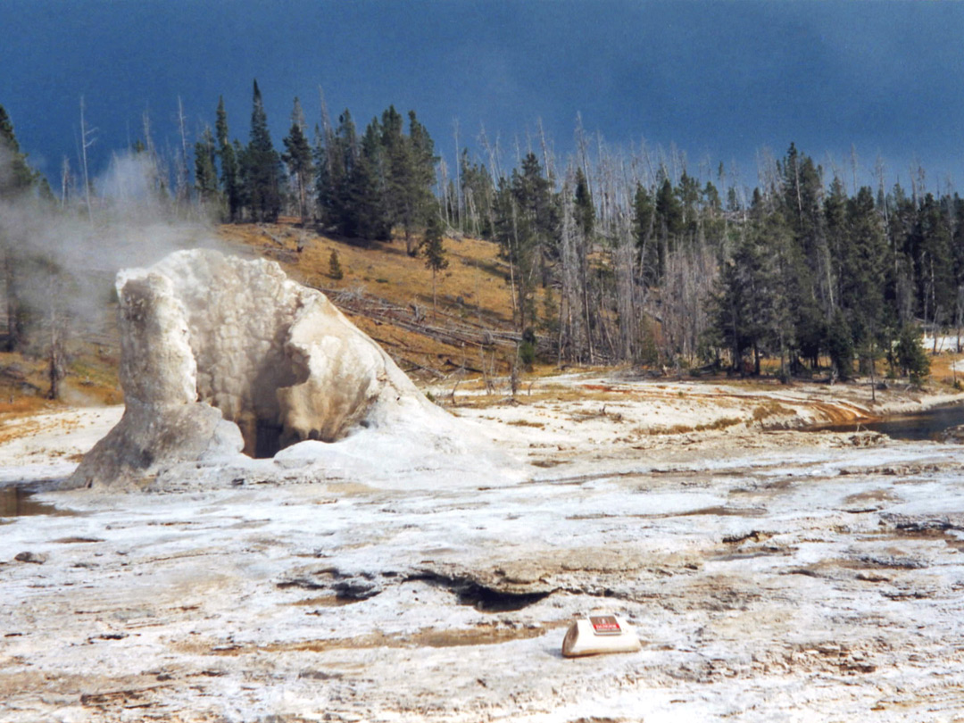 The cone of Giant Geyser