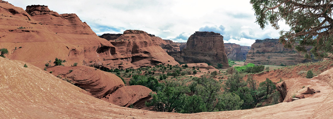 Slickrock bowl, White House Ruin Trail