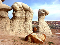 White hoodoos