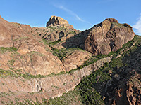 Cliffs above Boulder Canyon