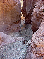 Slot canyon