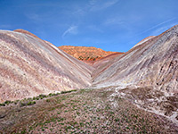 V-shaped gully