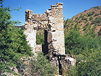 The ruined mansion