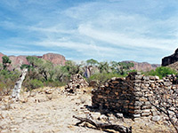 Ruins near Meriwhitica Spring