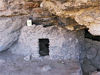 Alcove ruin