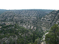 View along the Rim Trail