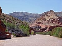 Red rocks by the river