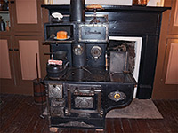 Kitchen stove