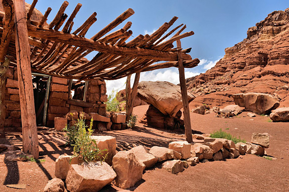 Ruin near Cliff Dwellers